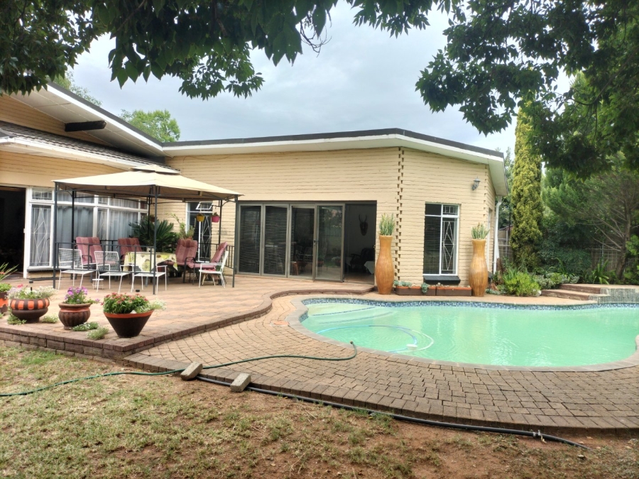 5 Bedroom Property for Sale in Universitas Free State